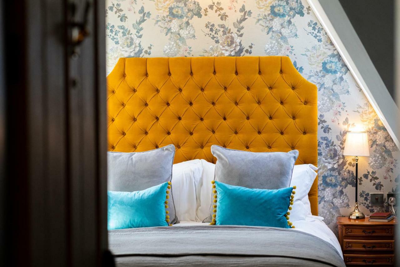 Bed and Breakfast Red Lion Лондон Экстерьер фото